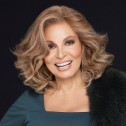 Headliner wig, Glazed Strawberry (R29S), Raquel Welch